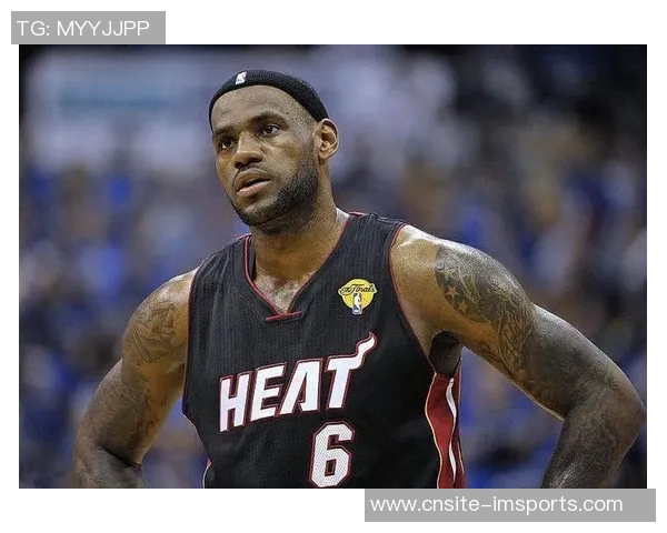 南村群童欺我老无力保罗慢动作突破遭波杰姆钉板大帽反击 南村群童欺我老无力保罗慢动作突破遭波杰姆钉板大帽反击