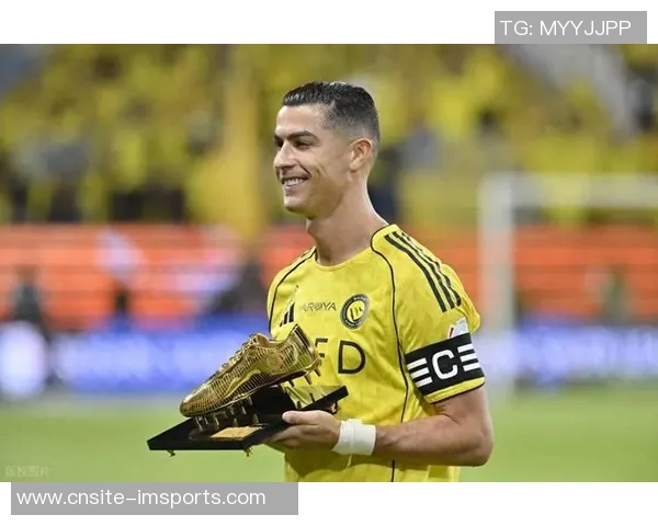 C罗荣获葡萄牙环球声望奖赞扬其辉煌职业生涯成就